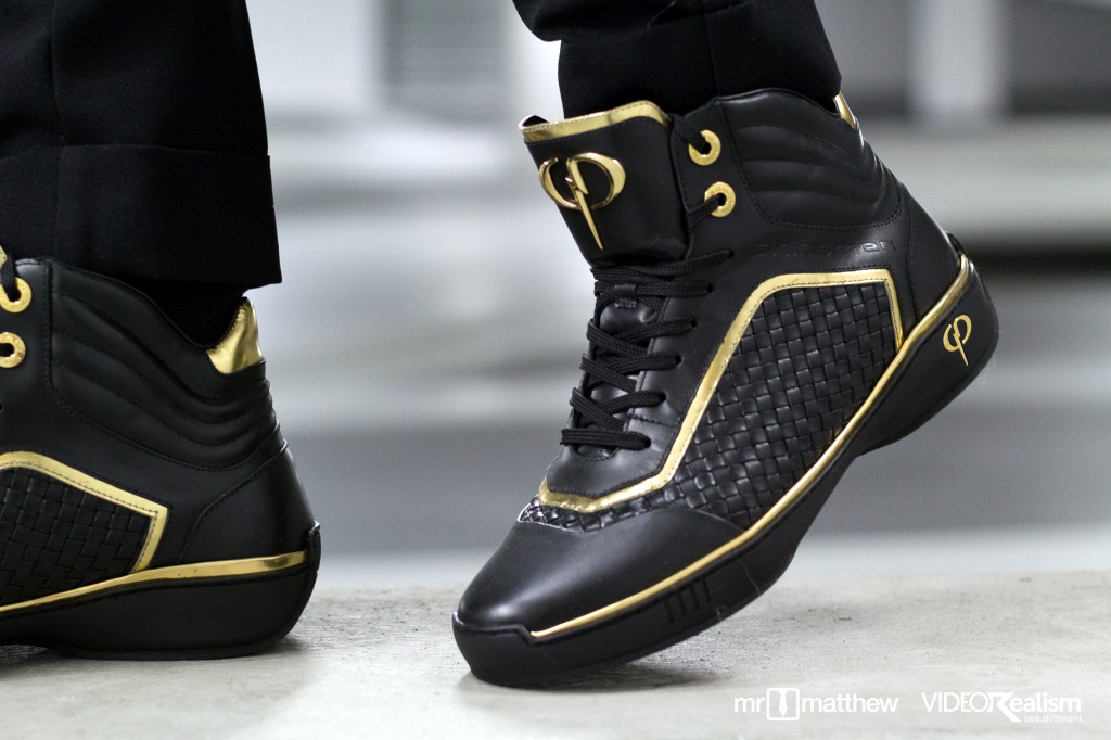 PHINOMEN - Der Haute Couture Sneaker - Schwarzer Sneaker mit Gold - Black Sneaker with Gold - myPHINOMEN Sneaker - Fashion Blog -