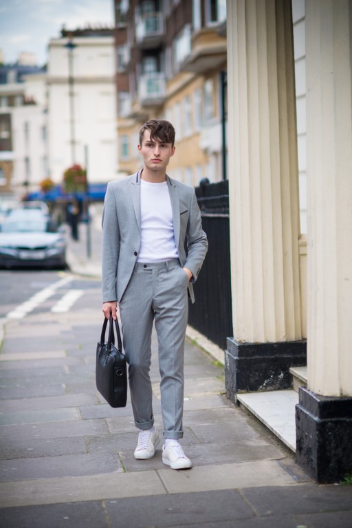 grauer Anzug für Männer Fashion Blog Mister Matthew 1
