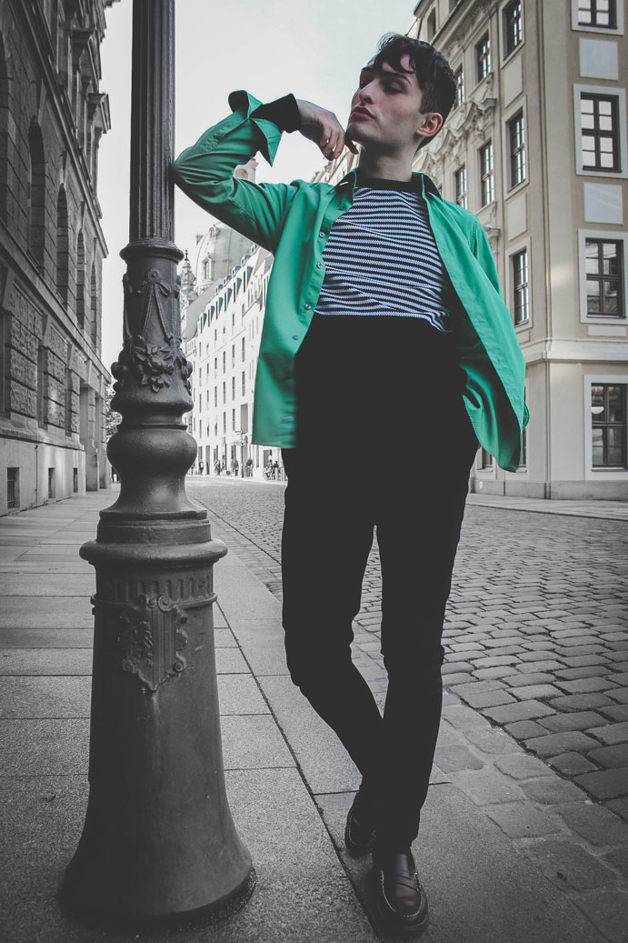 Grüne Kleidung grünes Outfit für Männer Modeblog Mister Matthew 5