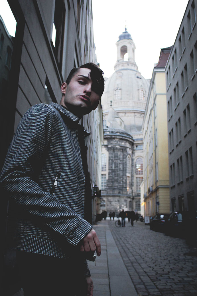 Pepita Muster Jacke im Chanel Look für Männer Fashion Blog Dresden 3