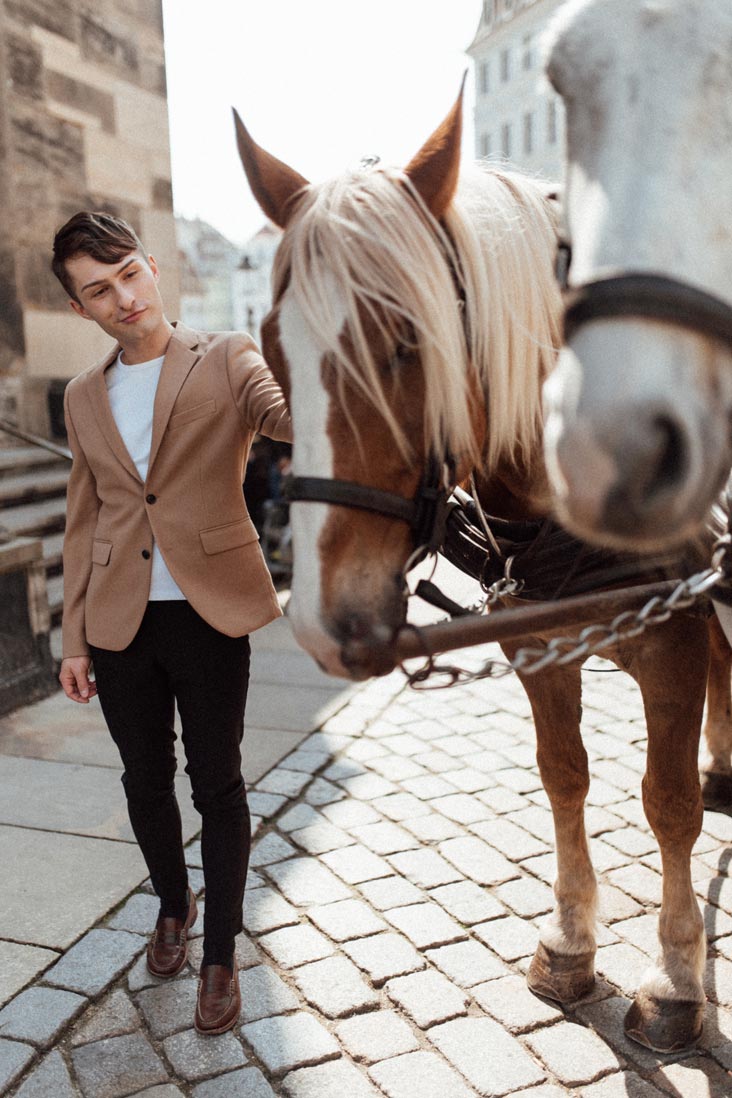 Klassentreffen Fashion Blog Männer Mister Matthew Pferde Kutsche Dresden 4