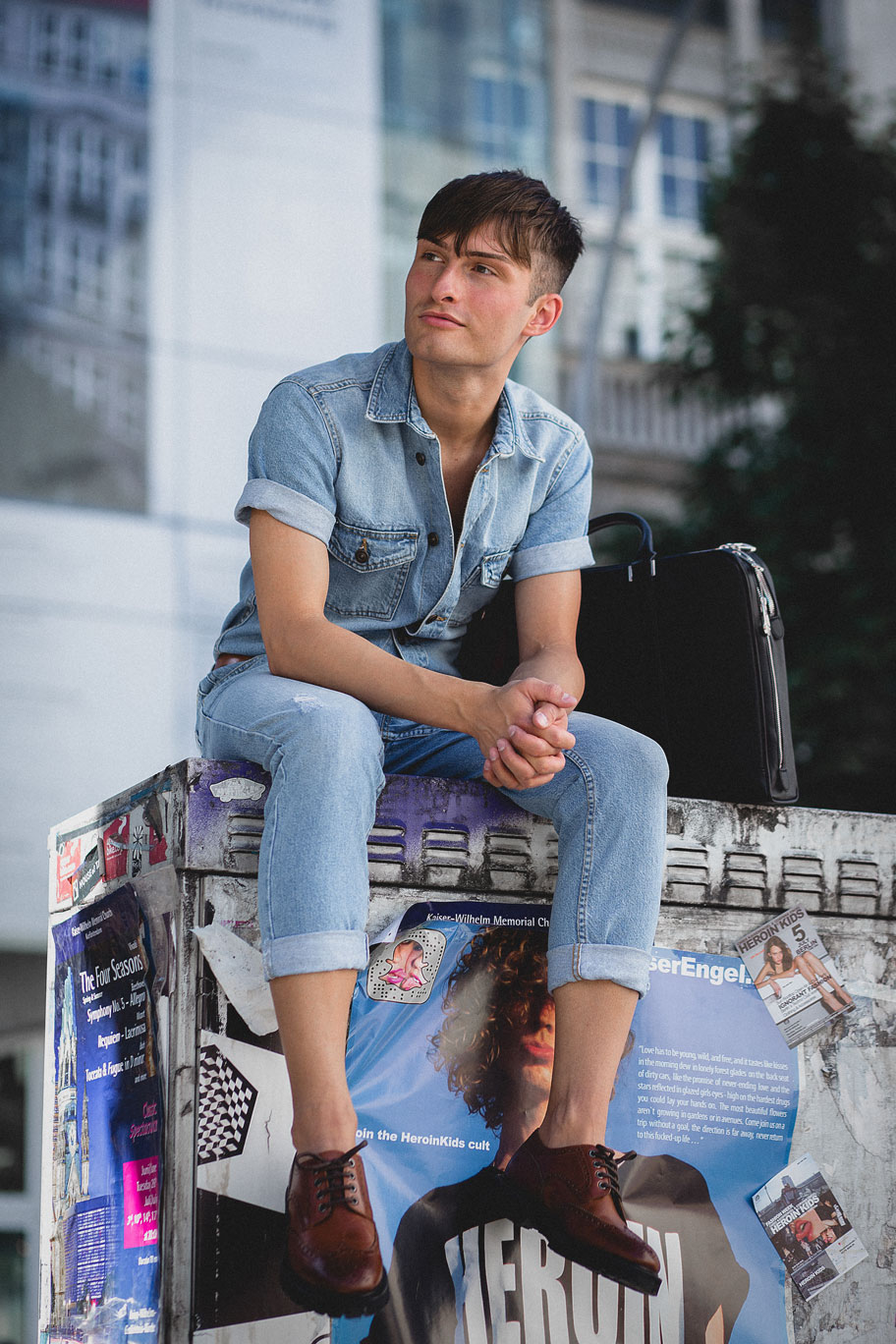 Denim Jumpsuit Männer | Streetstyle Look Berlin Fashion Week | Mister Matthew 7