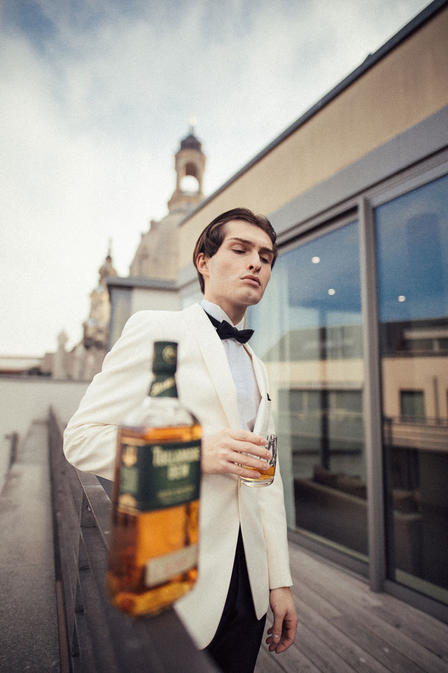 Tullamore Dew Whiskey | Vienna House QF Dresden Hotel | weißer Smoking | Wilvorst | Mister Matthew | Matthias Limmer | 1